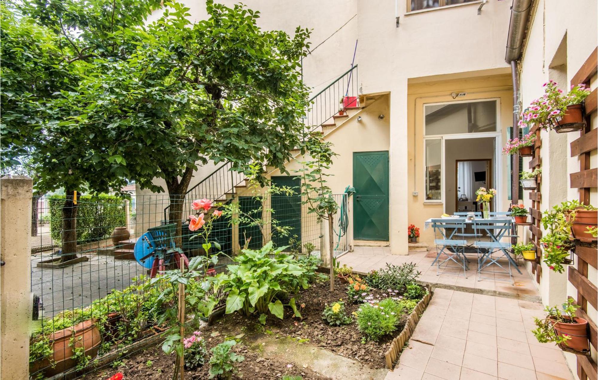 Nice Apartment In Monte San Savino With Kitchen Exterior foto