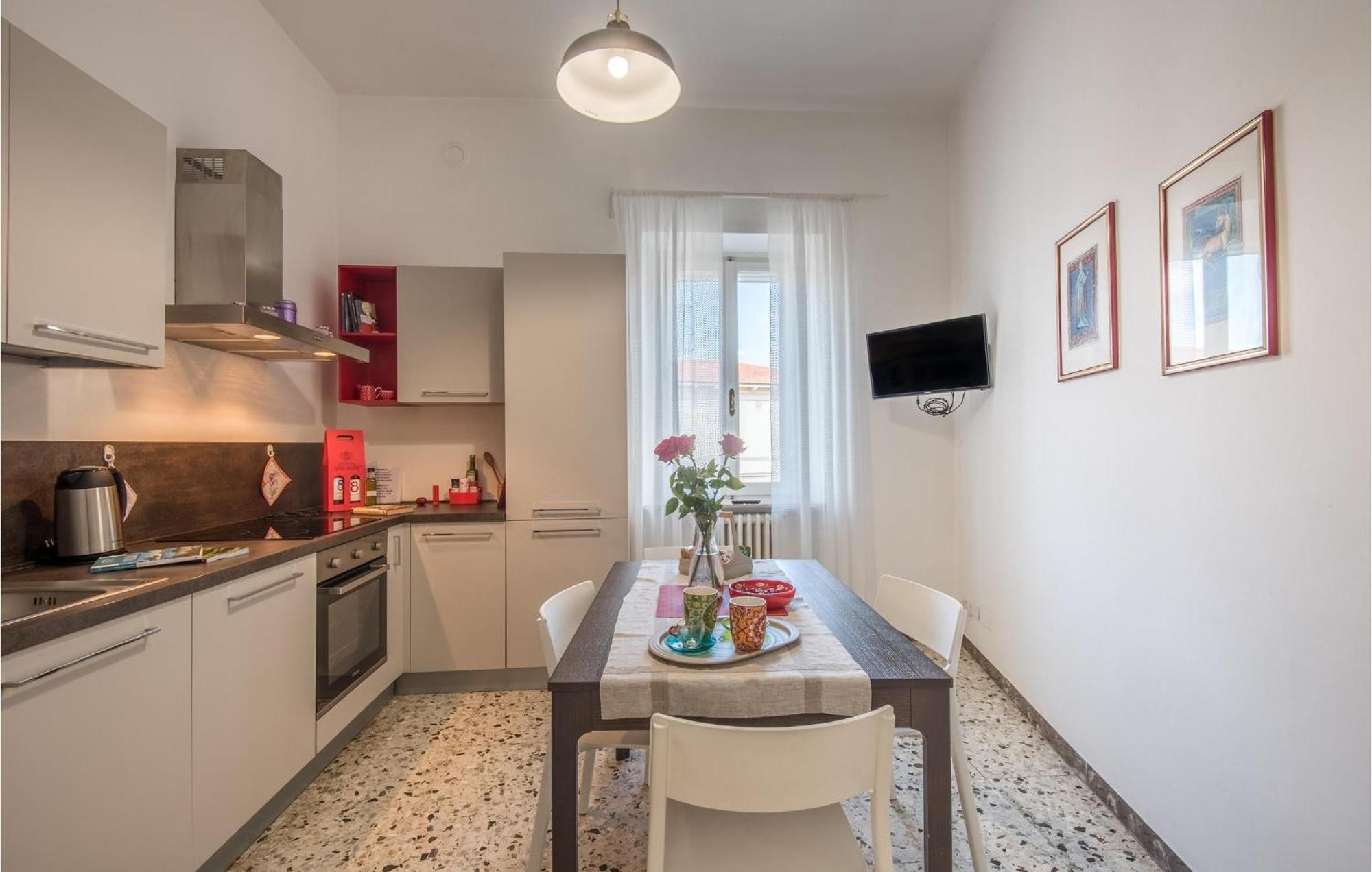 Nice Apartment In Monte San Savino With Kitchen Exterior foto